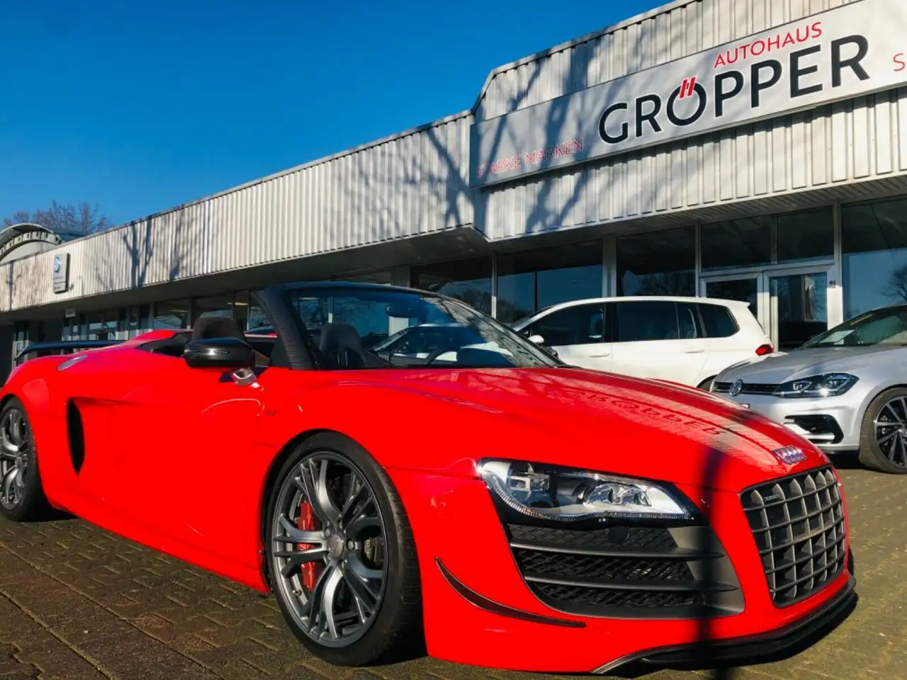 Audi R8