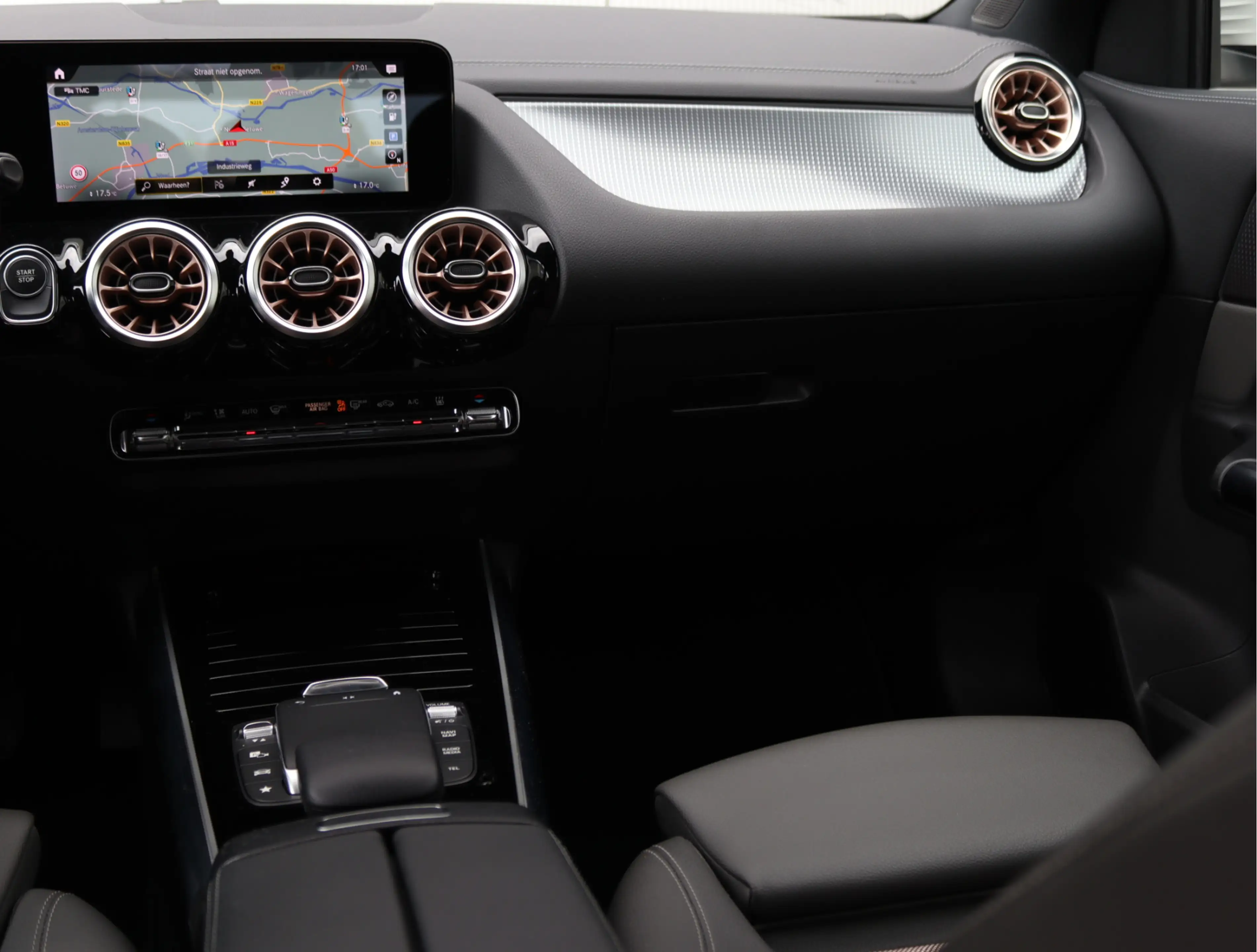 Mercedes-Benz EQA 250 67 kWh | Trekhaak | Camera | SOH 97% — photo 23