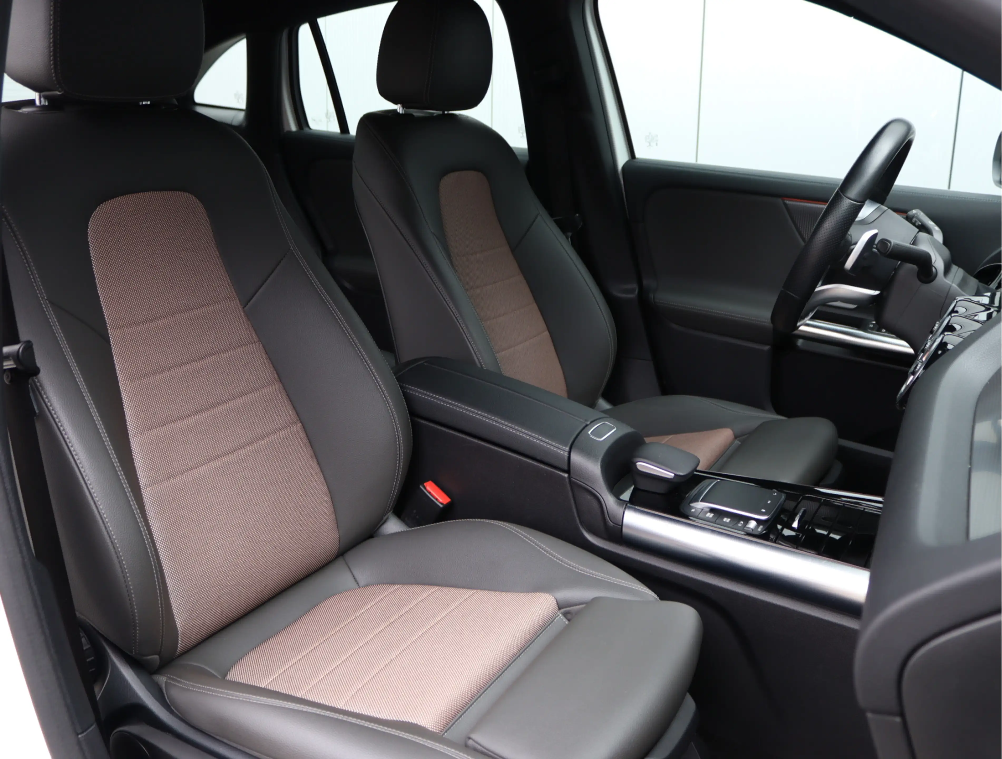 Mercedes-Benz EQA 250 67 kWh | Trekhaak | Camera | SOH 97% — photo 24