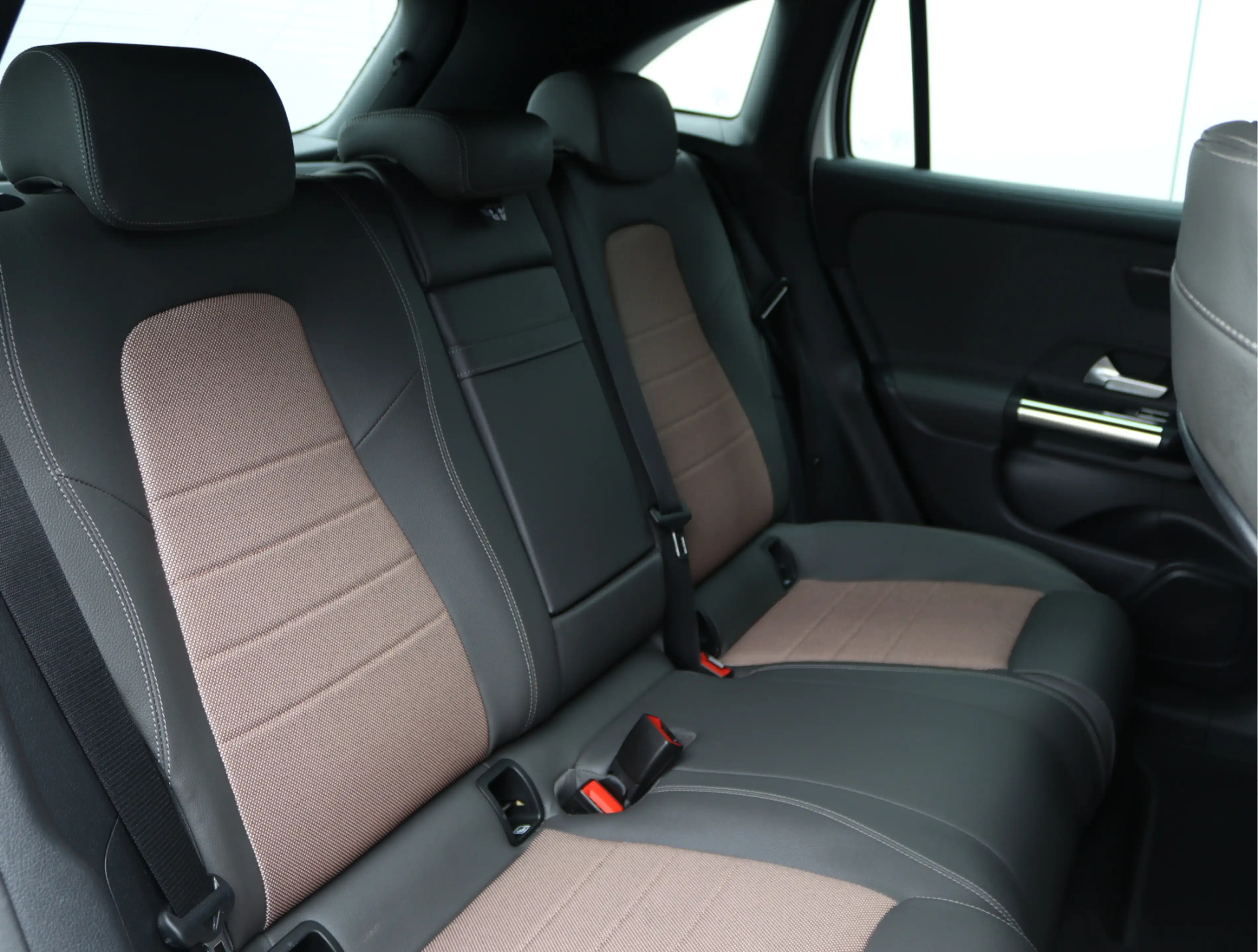 Mercedes-Benz EQA 250 67 kWh | Trekhaak | Camera | SOH 97% — photo 25