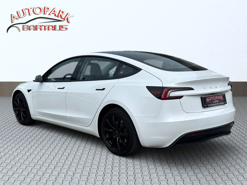 Tesla Model 3 Basis RWD**1.BESITZ** — photo 5