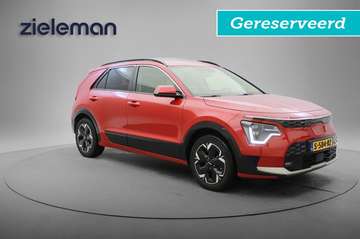 DynamicPlusLine 64.8 kWh - Panorama, Carplay, Navi