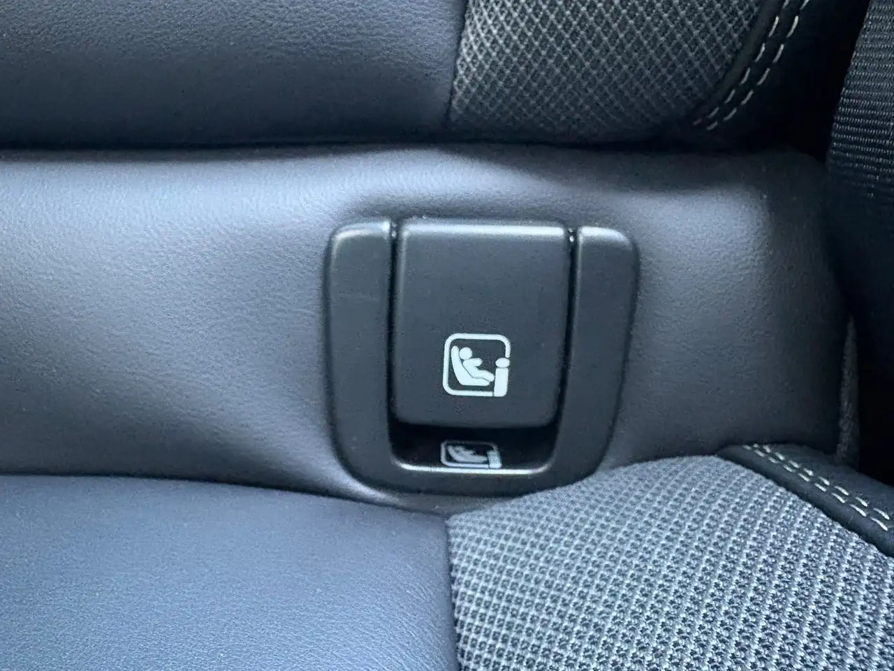 Volvo XC60 2.0 T8 Plug-in hybrid AWD Ultra Black Edition 455p, миниатюра 19