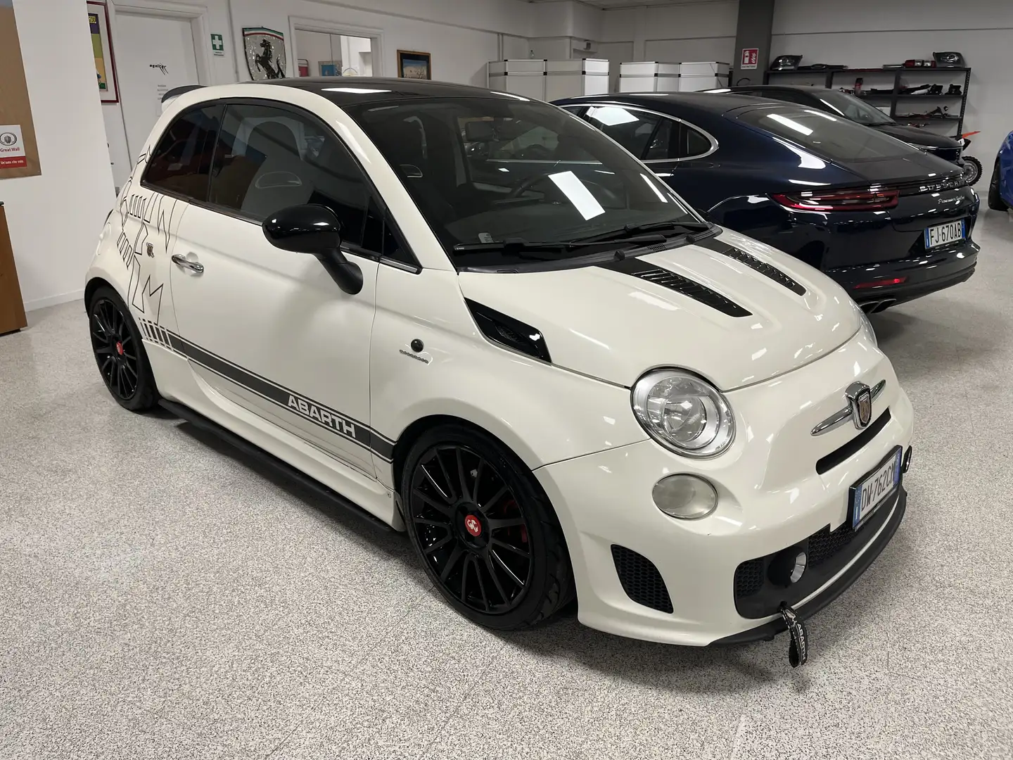 Fiat 500 Abarth 1.4 ESSEESSE 275cv Blanc - 1