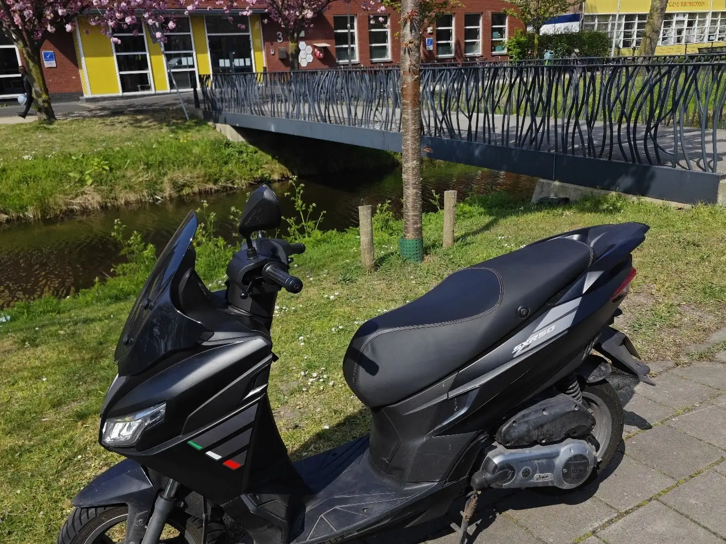 Aprilia SXR 50 Negru - 1