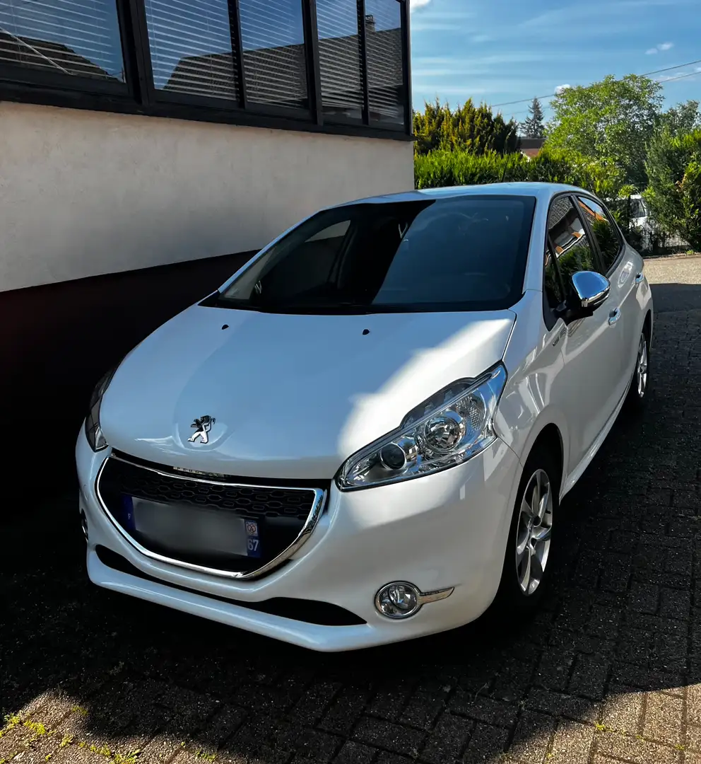 Peugeot 208 208 1.2 VTi 82ch BVM5 Allure - 1