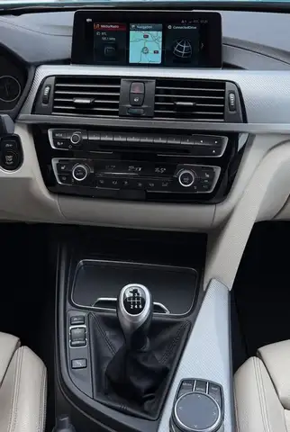 BMW 4 Series view 13