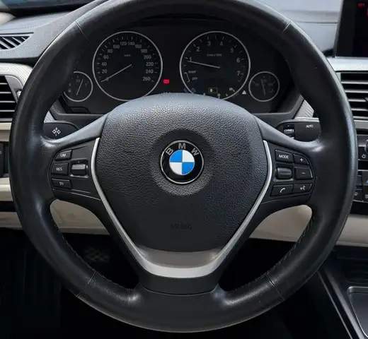 BMW 4 Series view 4