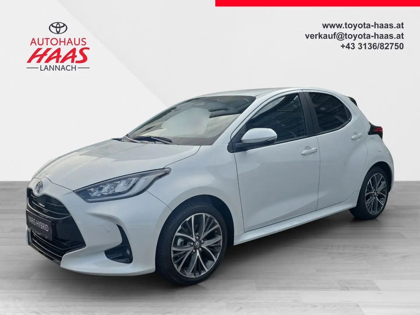 Toyota Yaris 1,5 VVT-i Hybrid Lounge Wit - 1