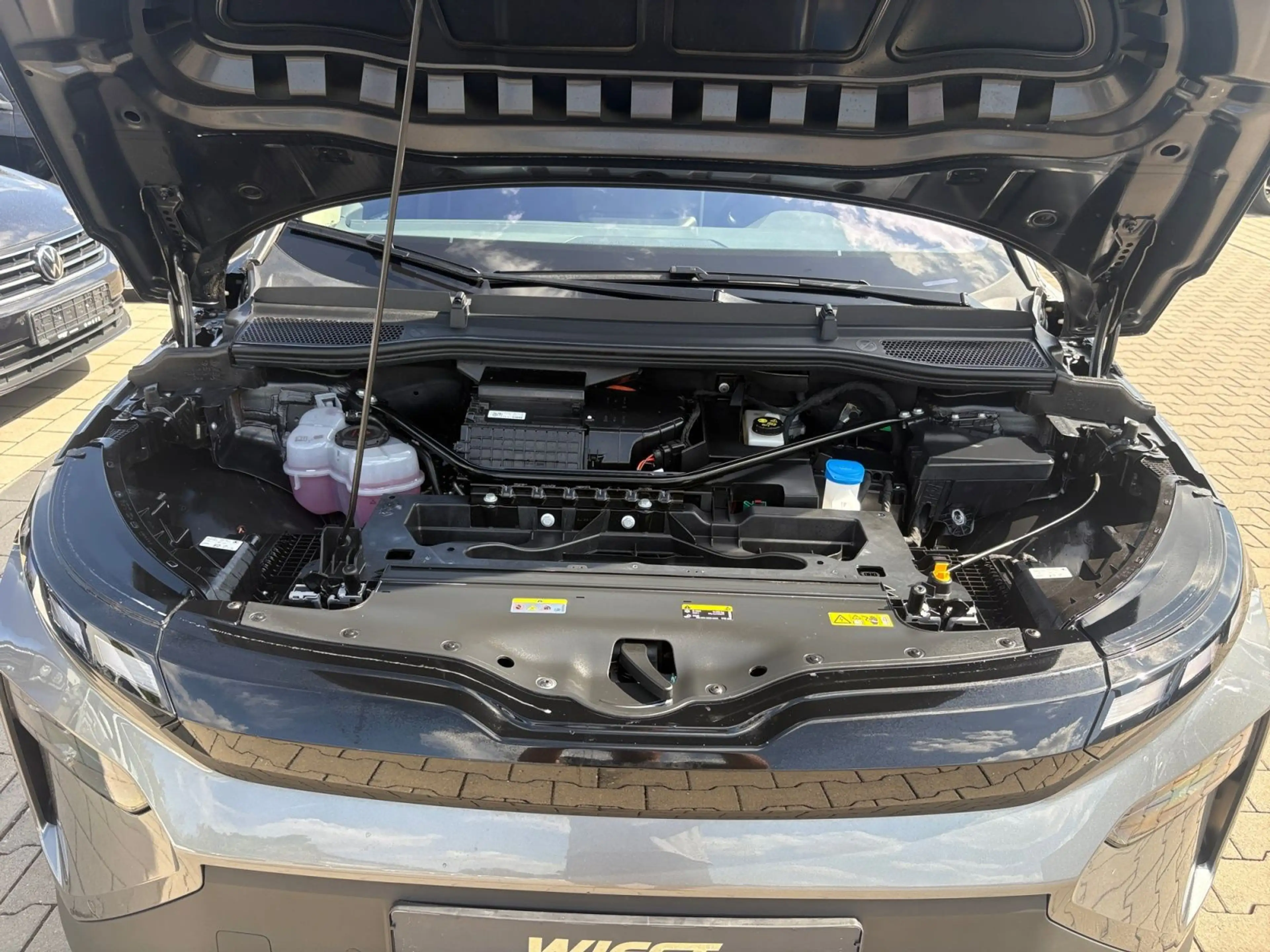 Skoda Elroq Loft 85, WÄRMEPUMPE/MATRIX/AHK/KAM/19"/NAV — photo 12