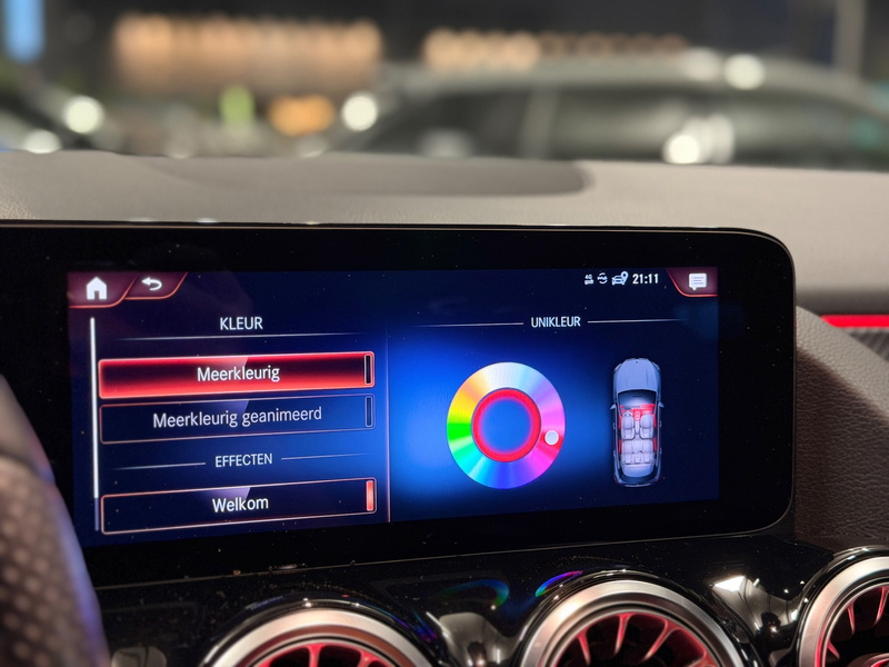 Mercedes-Benz GLA 250 e AMG Line Edition one|Pano|Sfeer|Carplay — photo 21