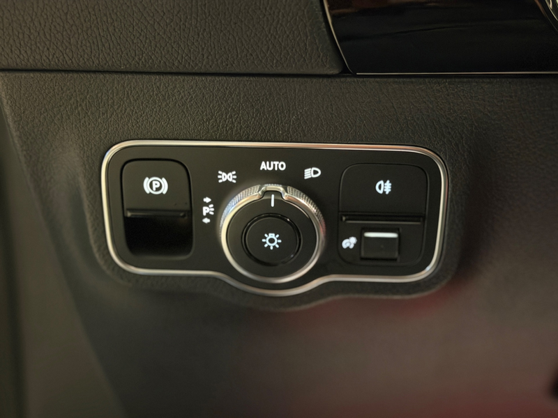 Mercedes-Benz GLA 250 e AMG Line Edition one|Pano|Sfeer|Carplay — photo 22