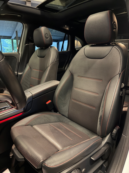 Mercedes-Benz GLA 250 e AMG Line Edition one|Pano|Sfeer|Carplay — photo 29
