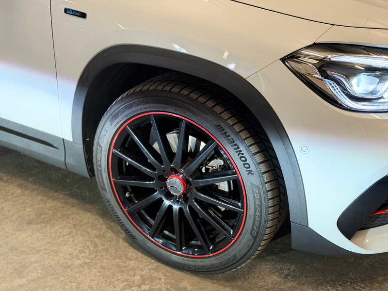 Mercedes-Benz GLA 250 e AMG Line Edition one|Pano|Sfeer|Carplay — photo 25