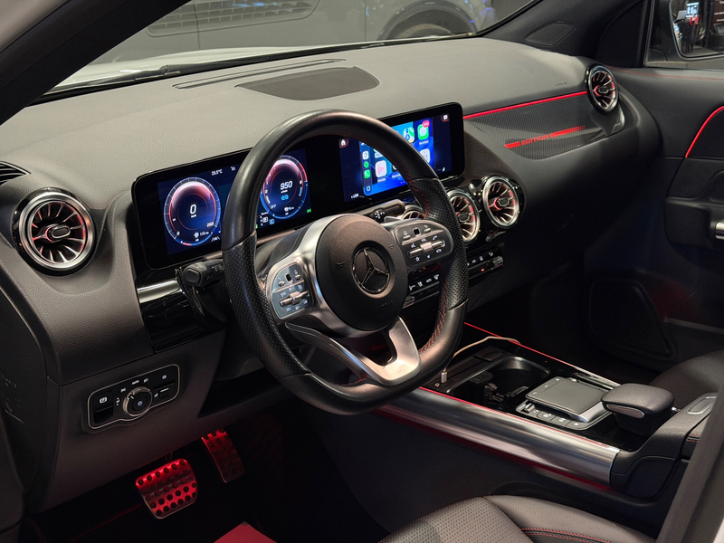 Mercedes-Benz GLA 250 e AMG Line Edition one|Pano|Sfeer|Carplay — photo 10