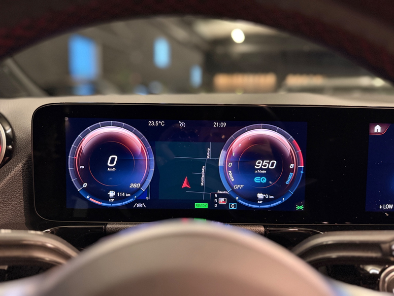 Mercedes-Benz GLA 250 e AMG Line Edition one|Pano|Sfeer|Carplay — photo 14