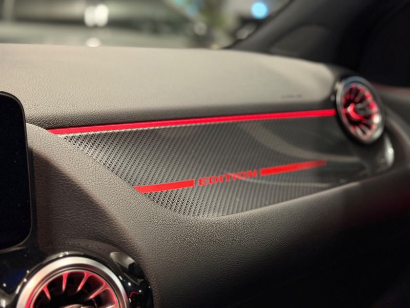 Mercedes-Benz GLA 250 e AMG Line Edition one|Pano|Sfeer|Carplay — photo 13