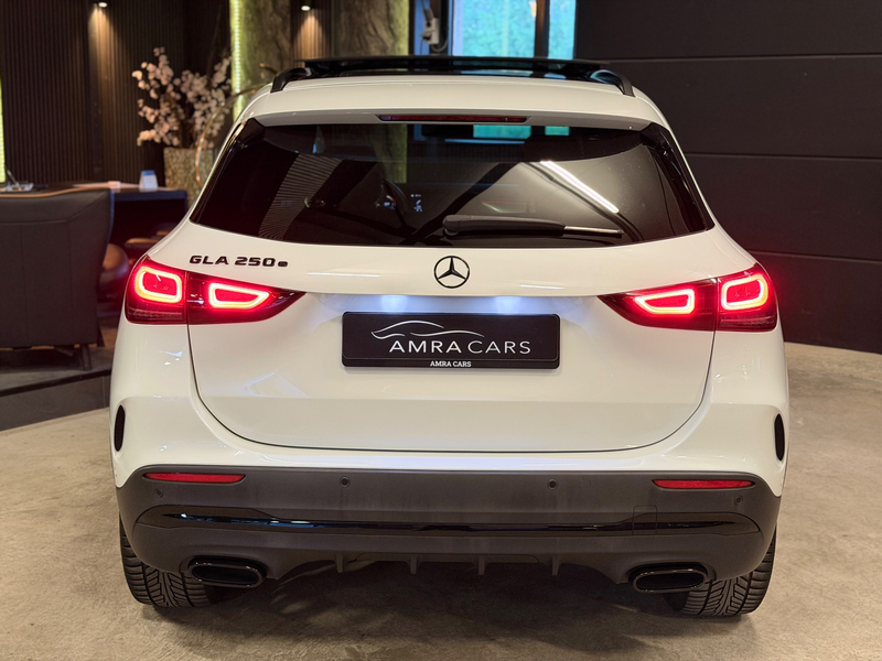 Mercedes-Benz GLA 250 e AMG Line Edition one|Pano|Sfeer|Carplay — photo 5
