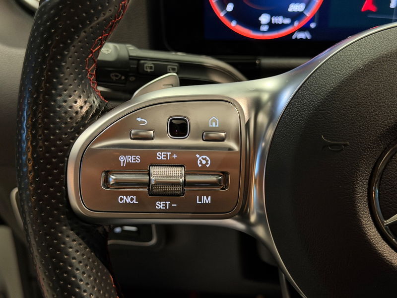 Mercedes-Benz GLA 250 e AMG Line Edition one|Pano|Sfeer|Carplay — photo 26
