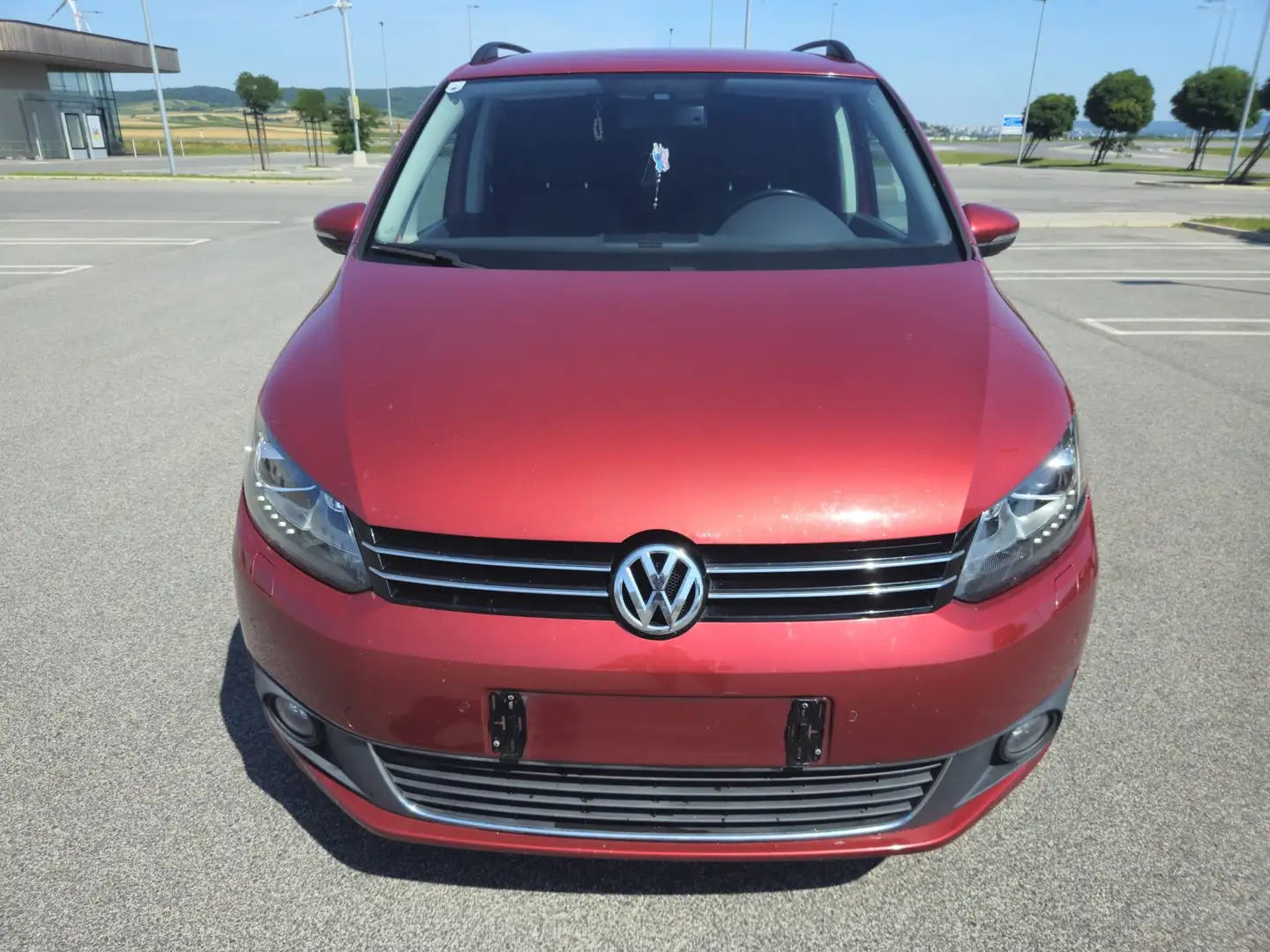 Volkswagen Touran Touran Karat 1,6 BMT TDI DSG Karat Rot - 2