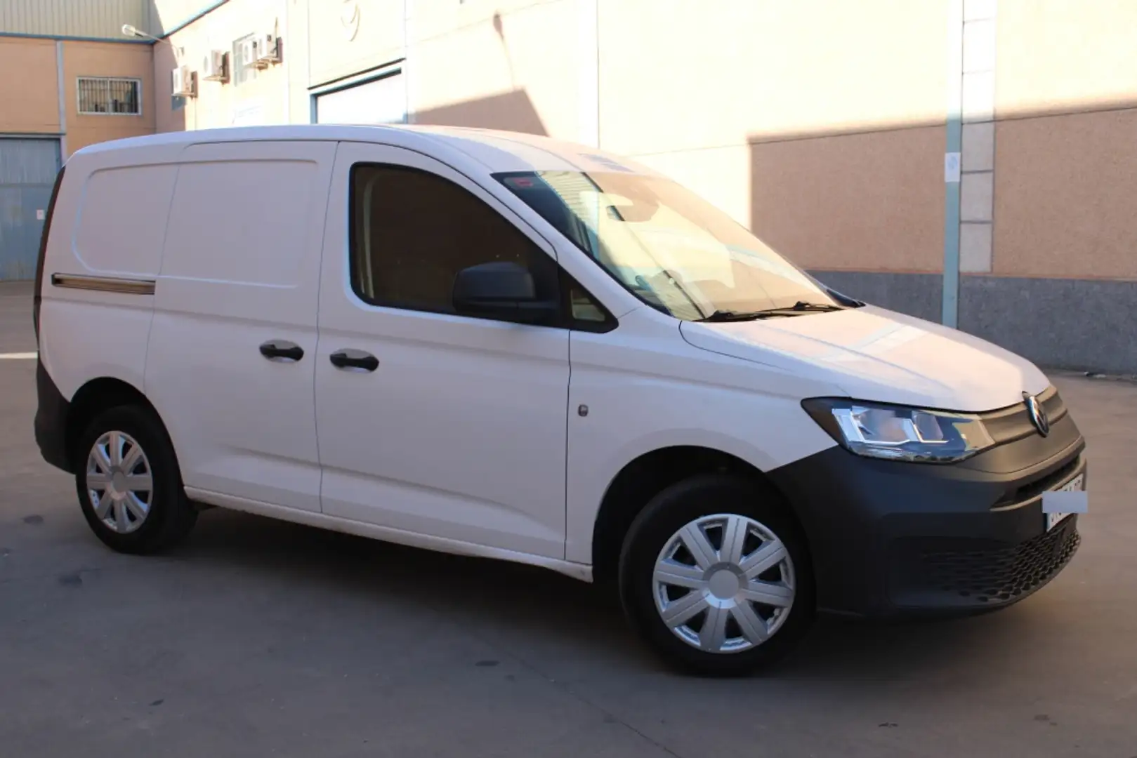 Volkswagen Caddy Furgón 2.0TDI Business 55kW Blanco - 2