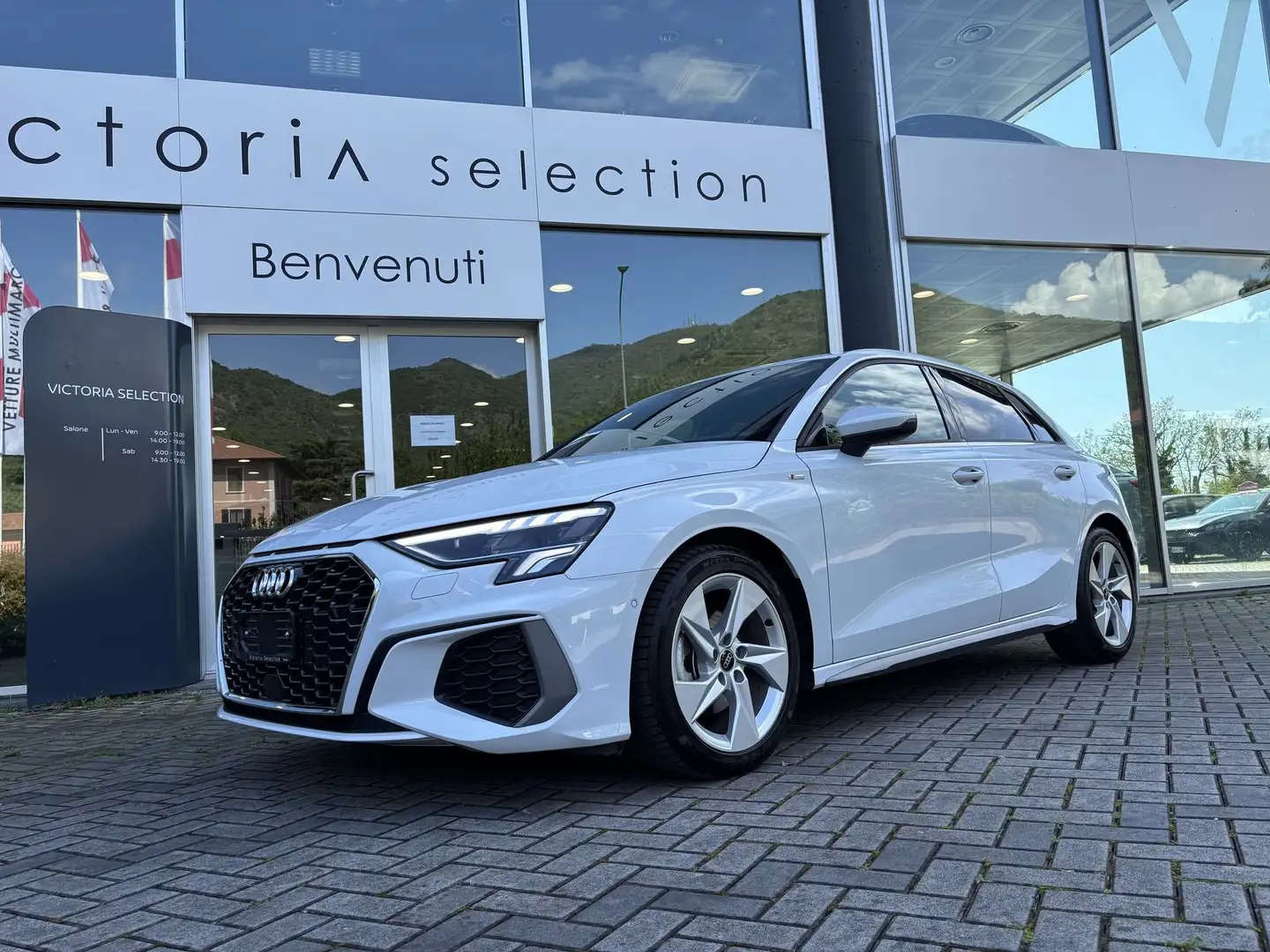 Audi A3 SPB 35 TFSI MHEV 150 CV C.AUTOMATICO S-LINE CARPL Wit - 2