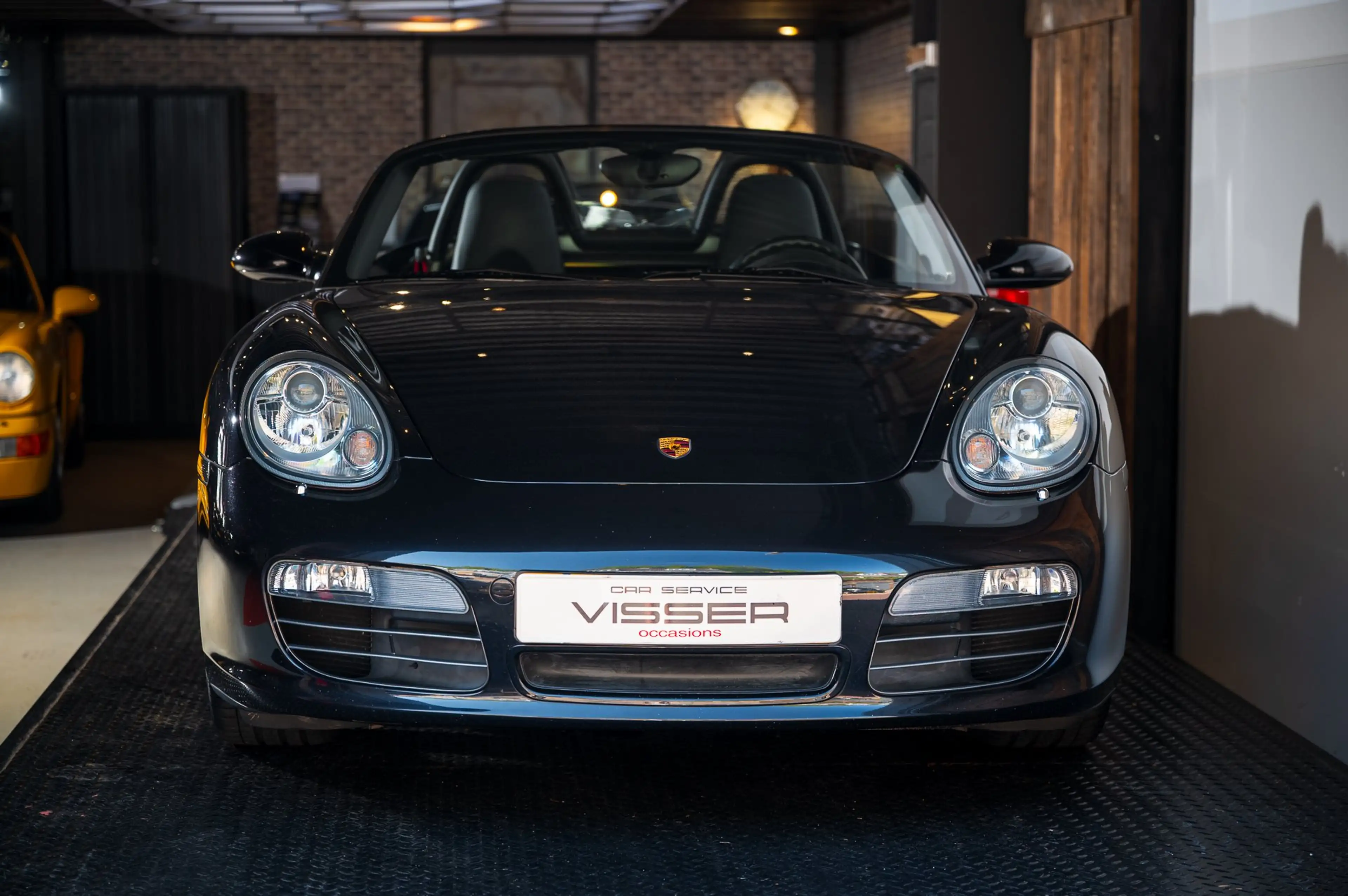 Porsche Boxster 3.2 S Basaltschwarz-metallic Handgeschakeld