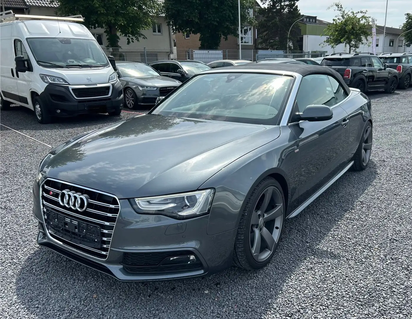 Audi A5 1.8 TFSI (125kW) S-Line Selection Grau - 1