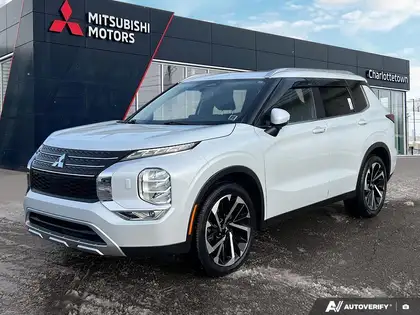 White 2022 Mitsubishi Outlander LE Premium S-AWC SUV / Crossover Continuously Variable Transmission