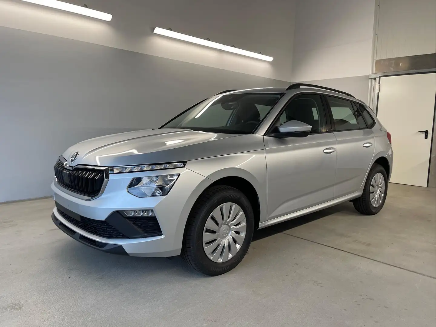 Skoda Kamiq 1.0 TSI GV5+Sitzheiz+App-Connect+LED+Klima+Lich... Silber - 1