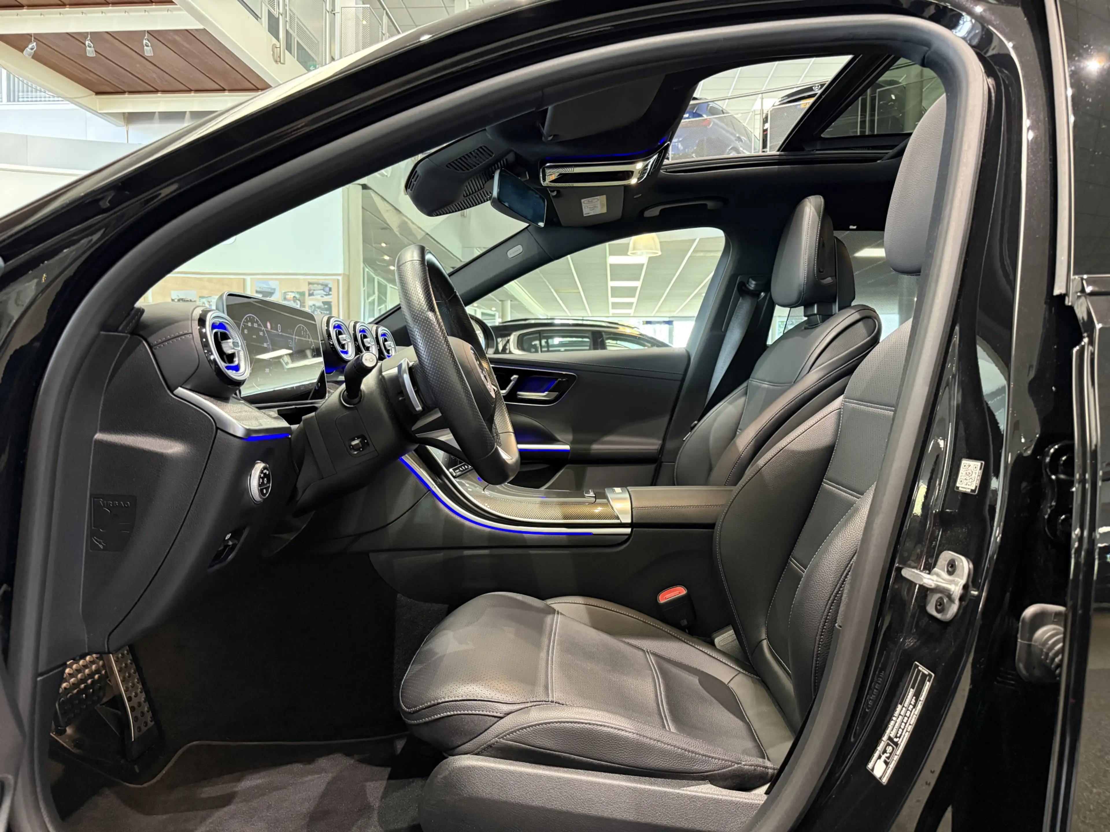 Mercedes-Benz C 300 Estate e AMG, Burmester, Massage, Vol optie! — photo 8