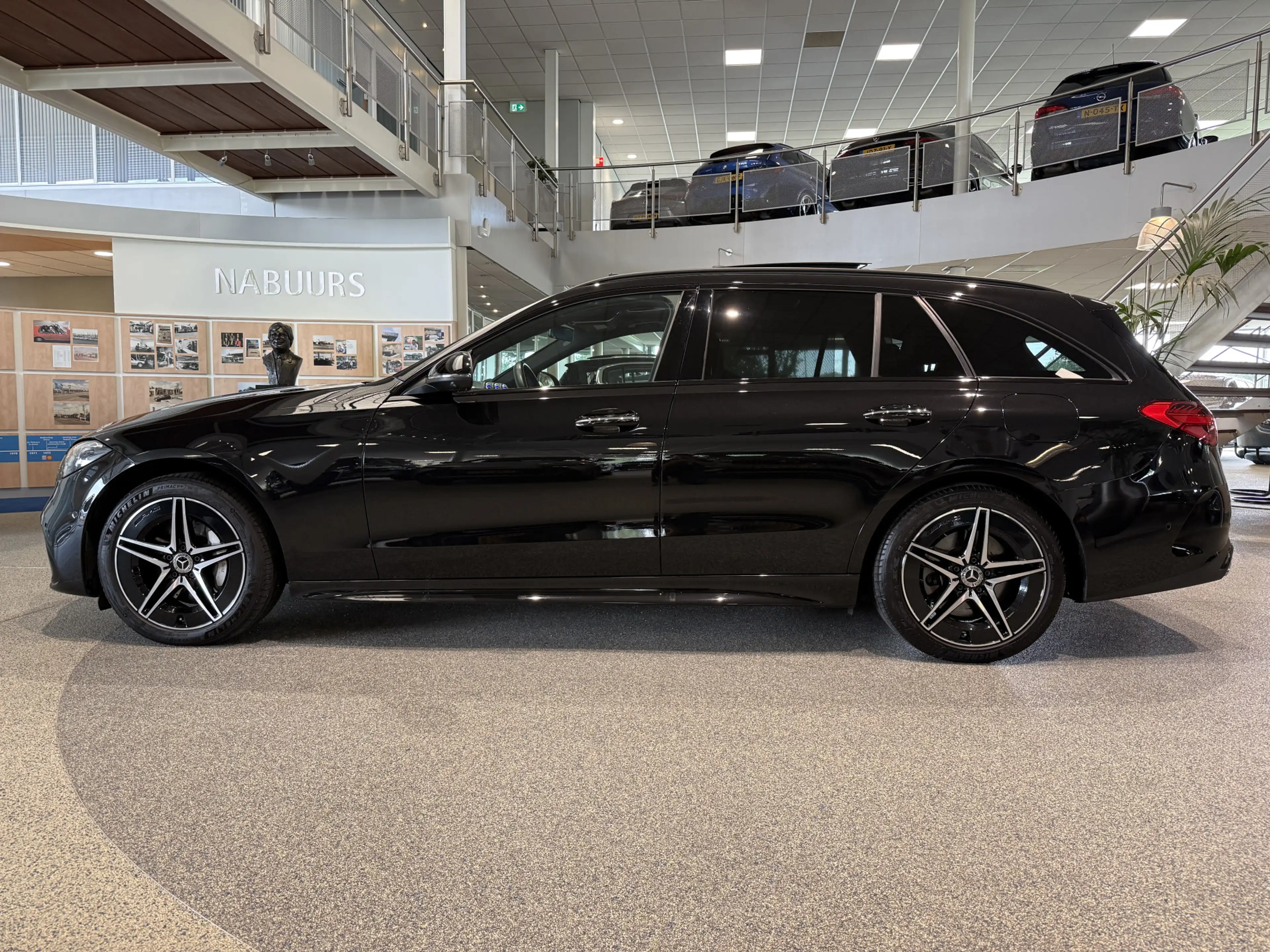 Mercedes-Benz C 300 Estate e AMG, Burmester, Massage, Vol optie! — photo 3