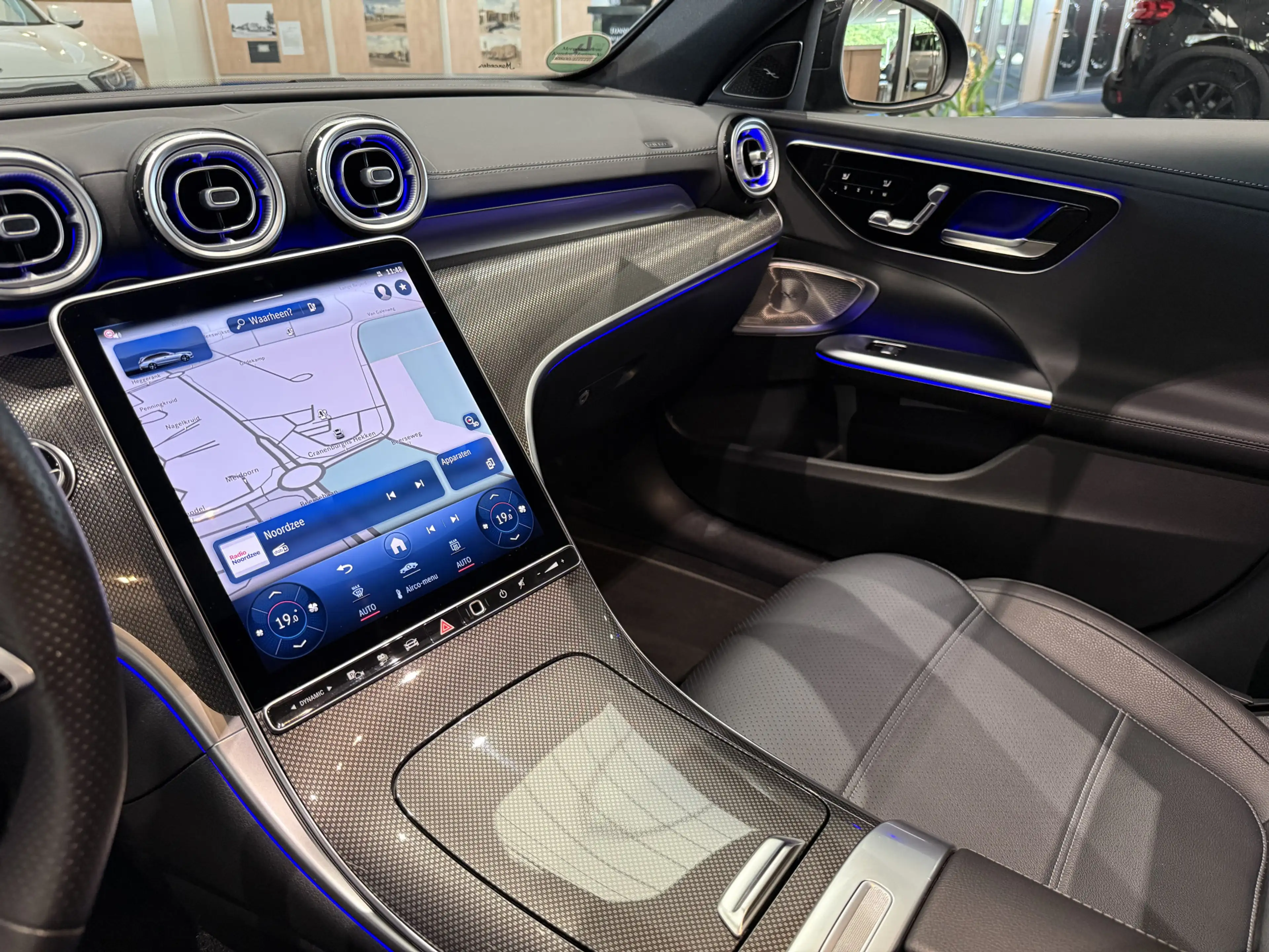 Mercedes-Benz C 300 Estate e AMG, Burmester, Massage, Vol optie! — photo 13
