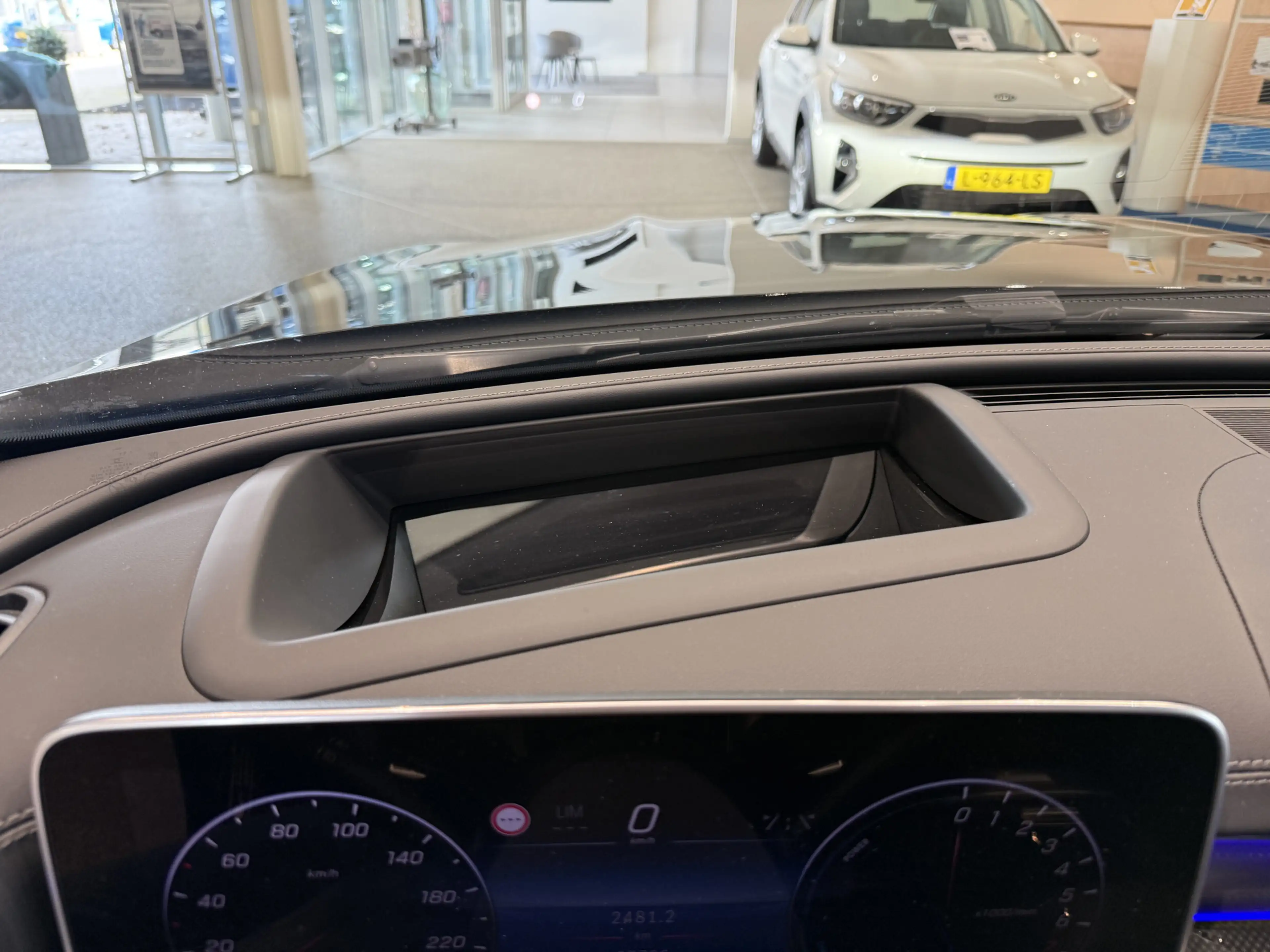 Mercedes-Benz C 300 Estate e AMG, Burmester, Massage, Vol optie! — photo 26