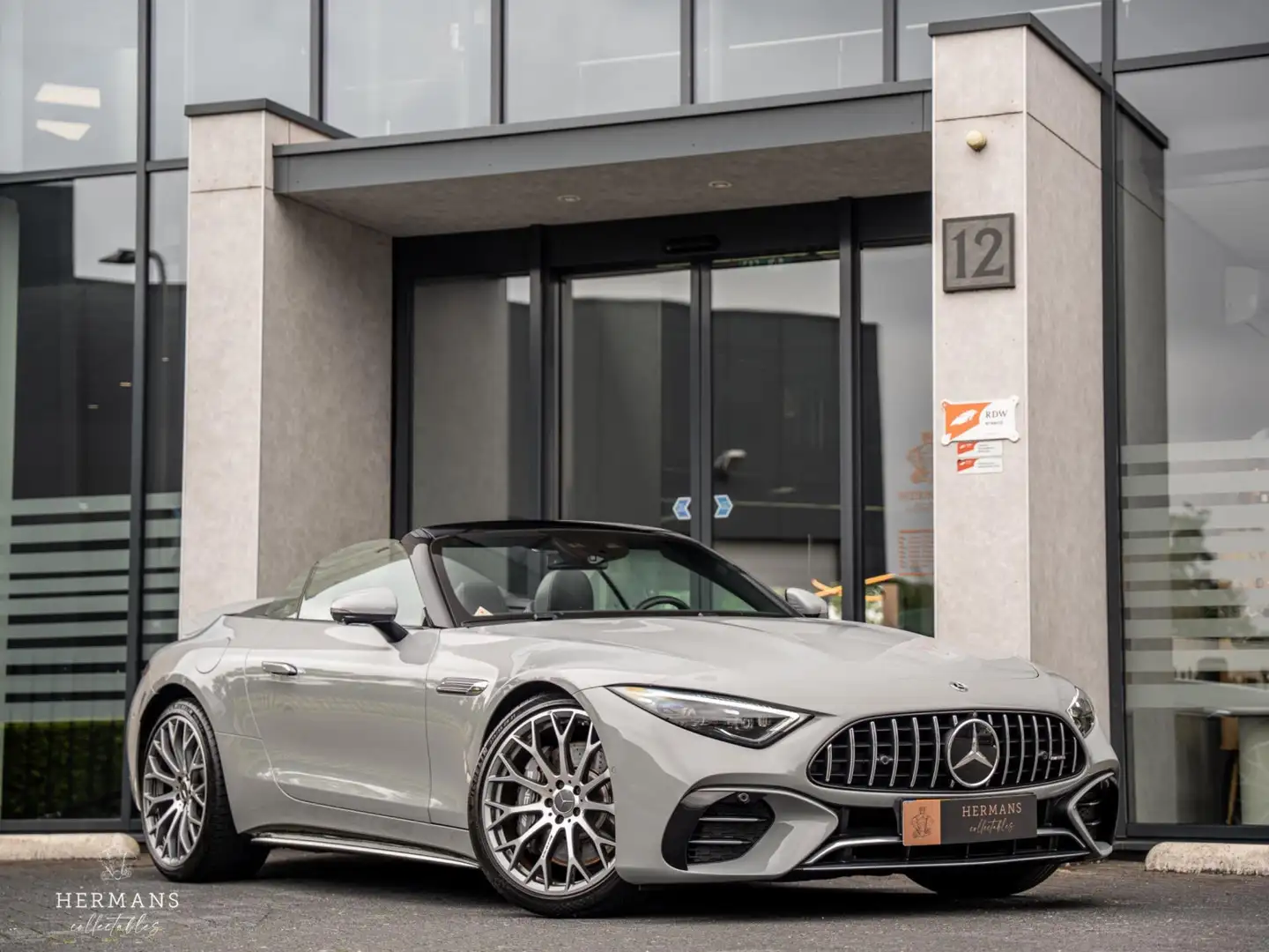 Mercedes-Benz SL43 AMG Roadster / Massage / Burmester / HUD / 36 Grijs - 1