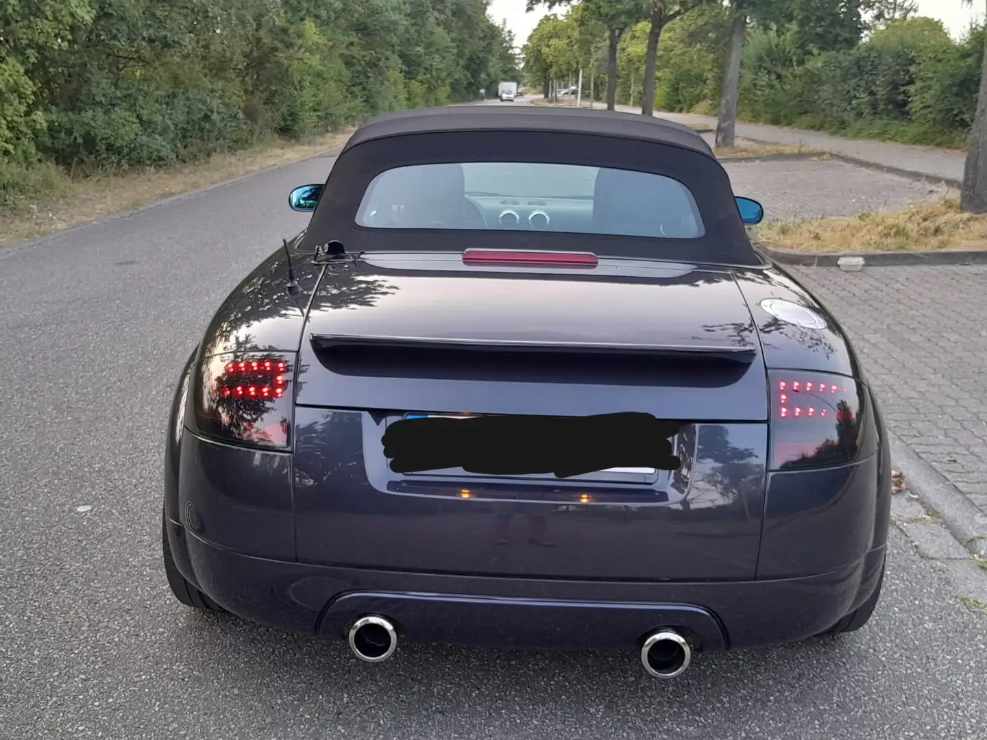 Audi TT TT Roadster 1.8 T Schwarz - 1