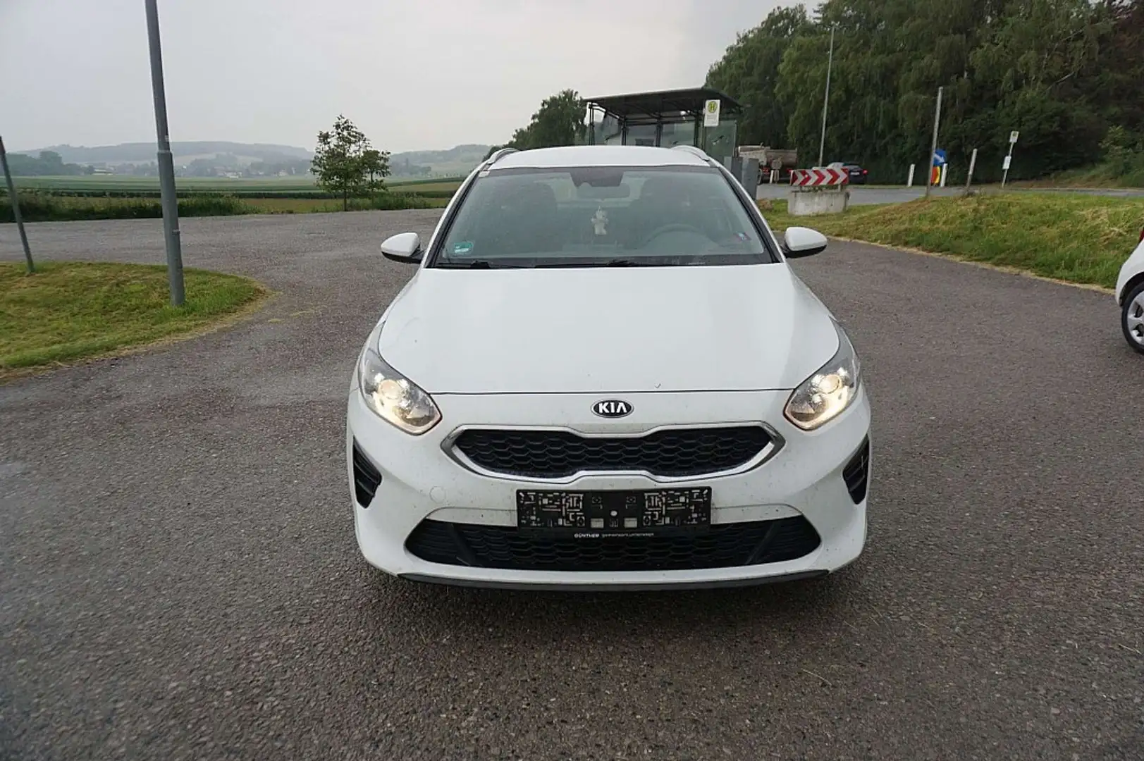 Kia Ceed SW / cee'd SW cee'd Sportswagon ceed SW 1,0 T-GDI GPF ISG Titan Weiß - 1