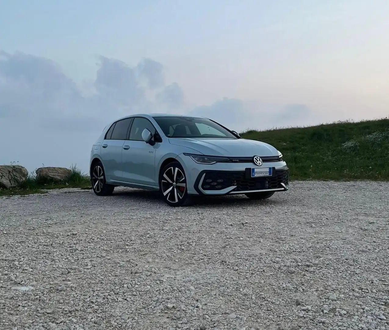 Volkswagen Golf GTE 1.5 tsi ehybrid 272cv dsg - 1