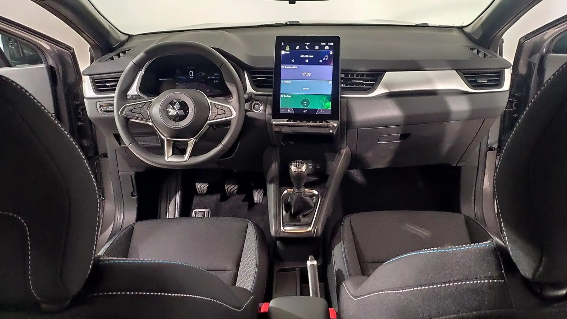 Mitsubishi ASX 1.3L Mild Hybrid 140 Cv Invite Grijs - 2