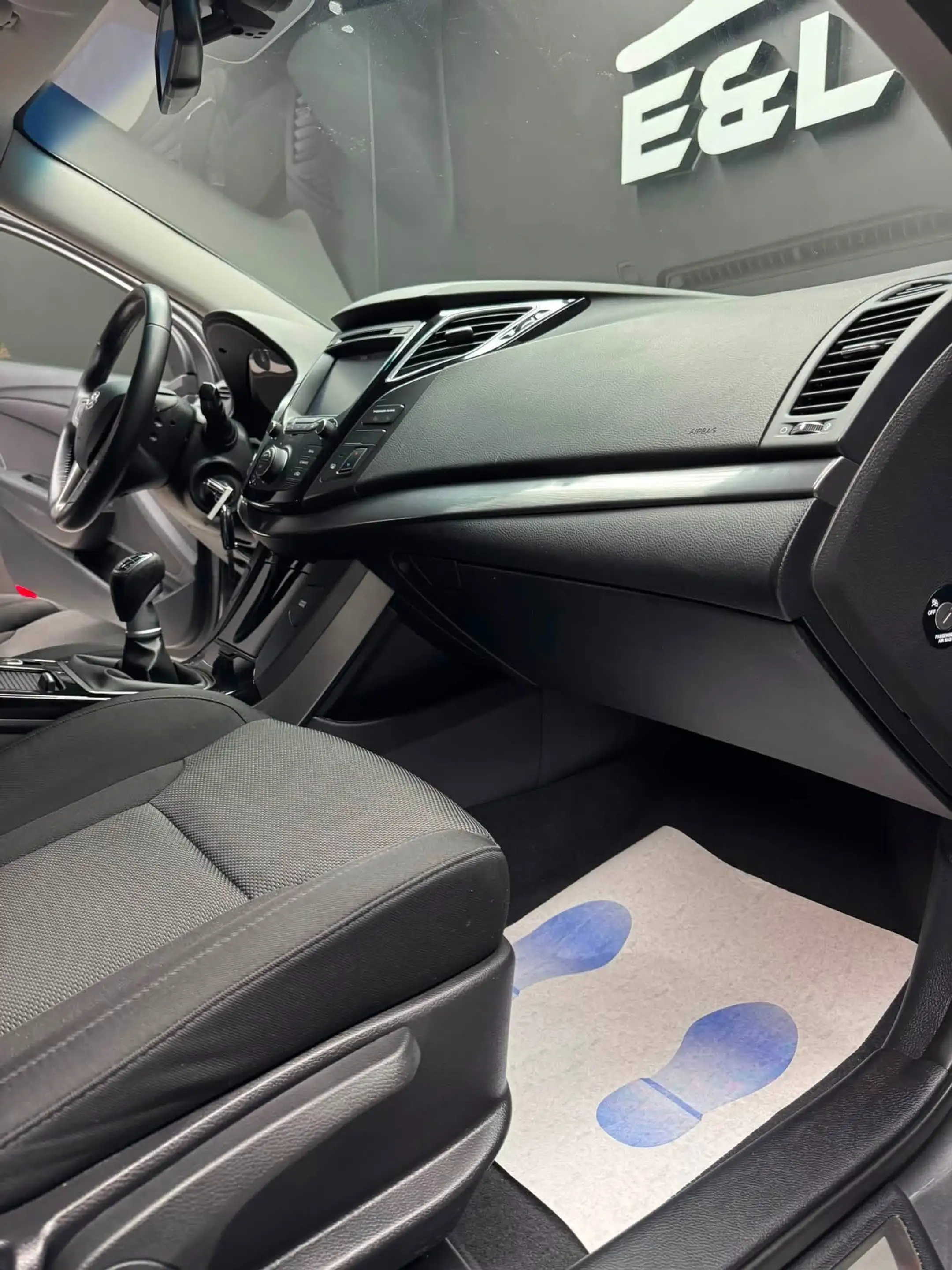 Hyundai i40 i40 SW 1.6 GDi **12 mois de garantie** — photo 11