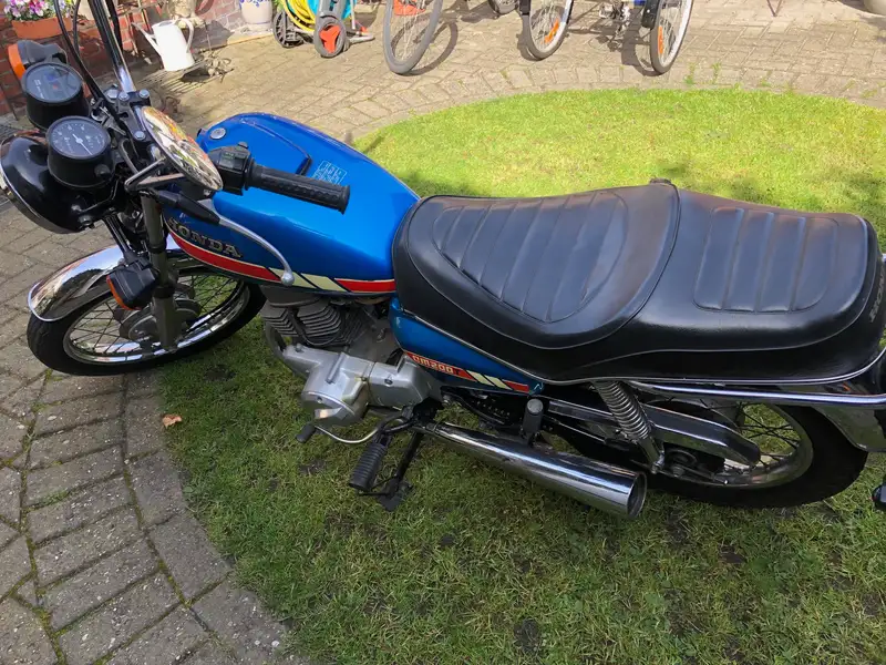 Honda CM 200