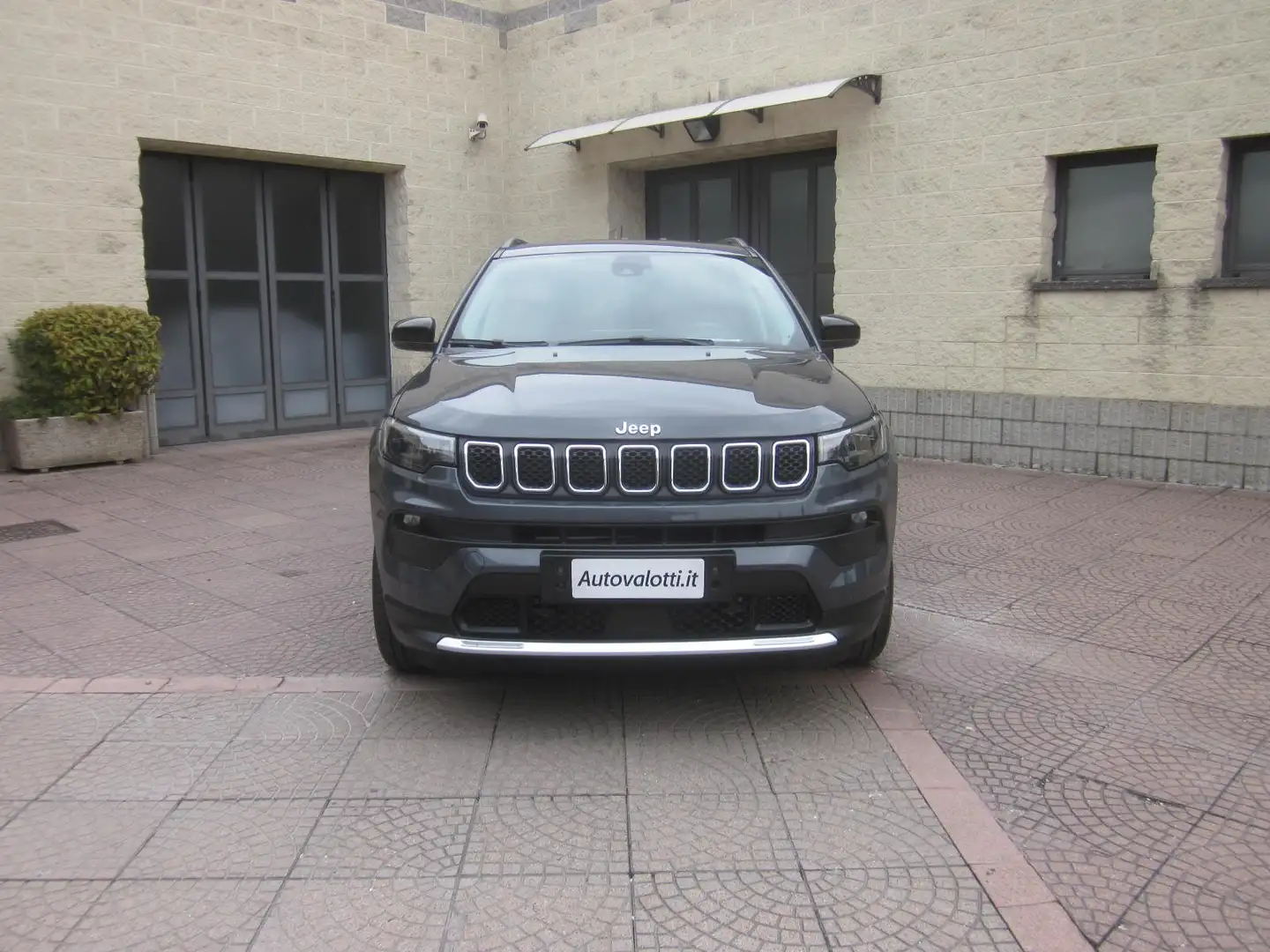 Jeep Compass 1.3 turbo t4 phev Limited 4xe AT6 auto Grigio - 2
