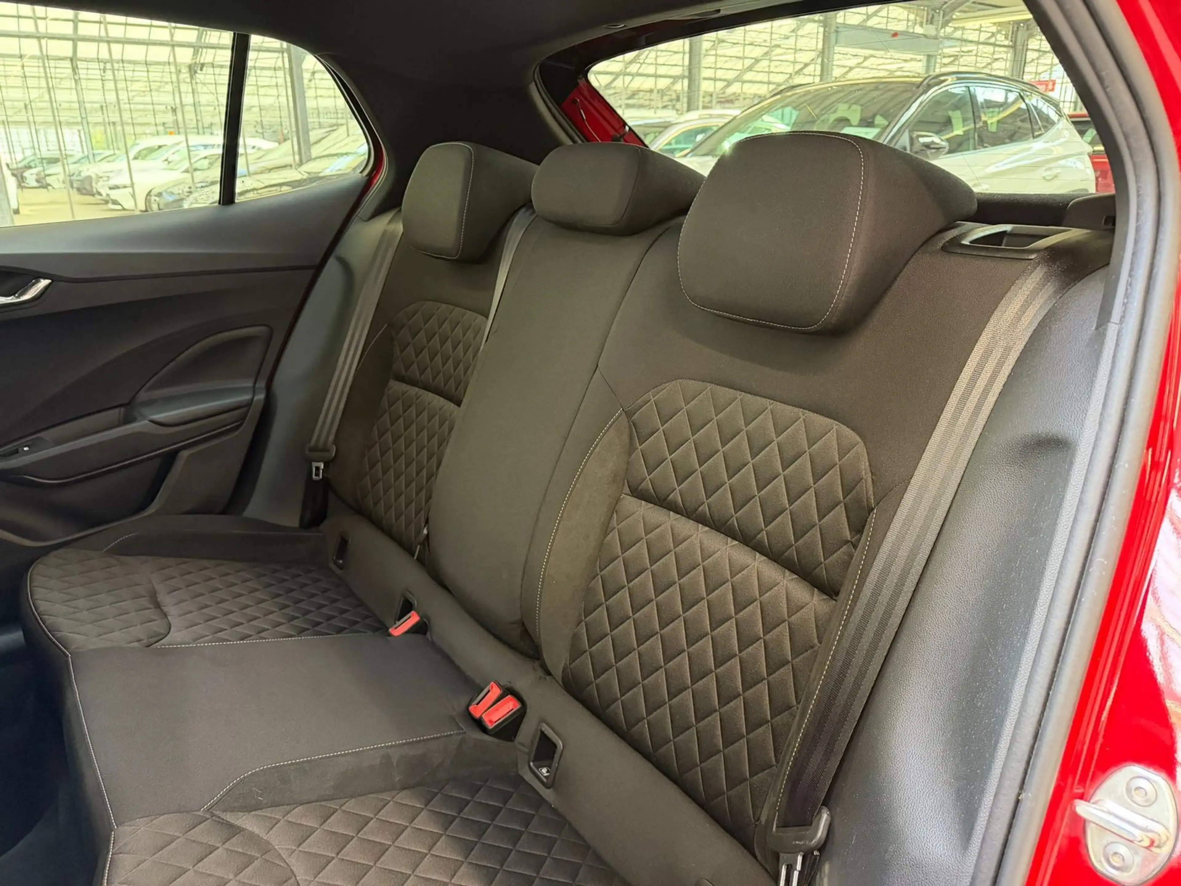 Skoda Fabia 1.5 TSI Selection  LED|Pano|SmartLink — photo 15
