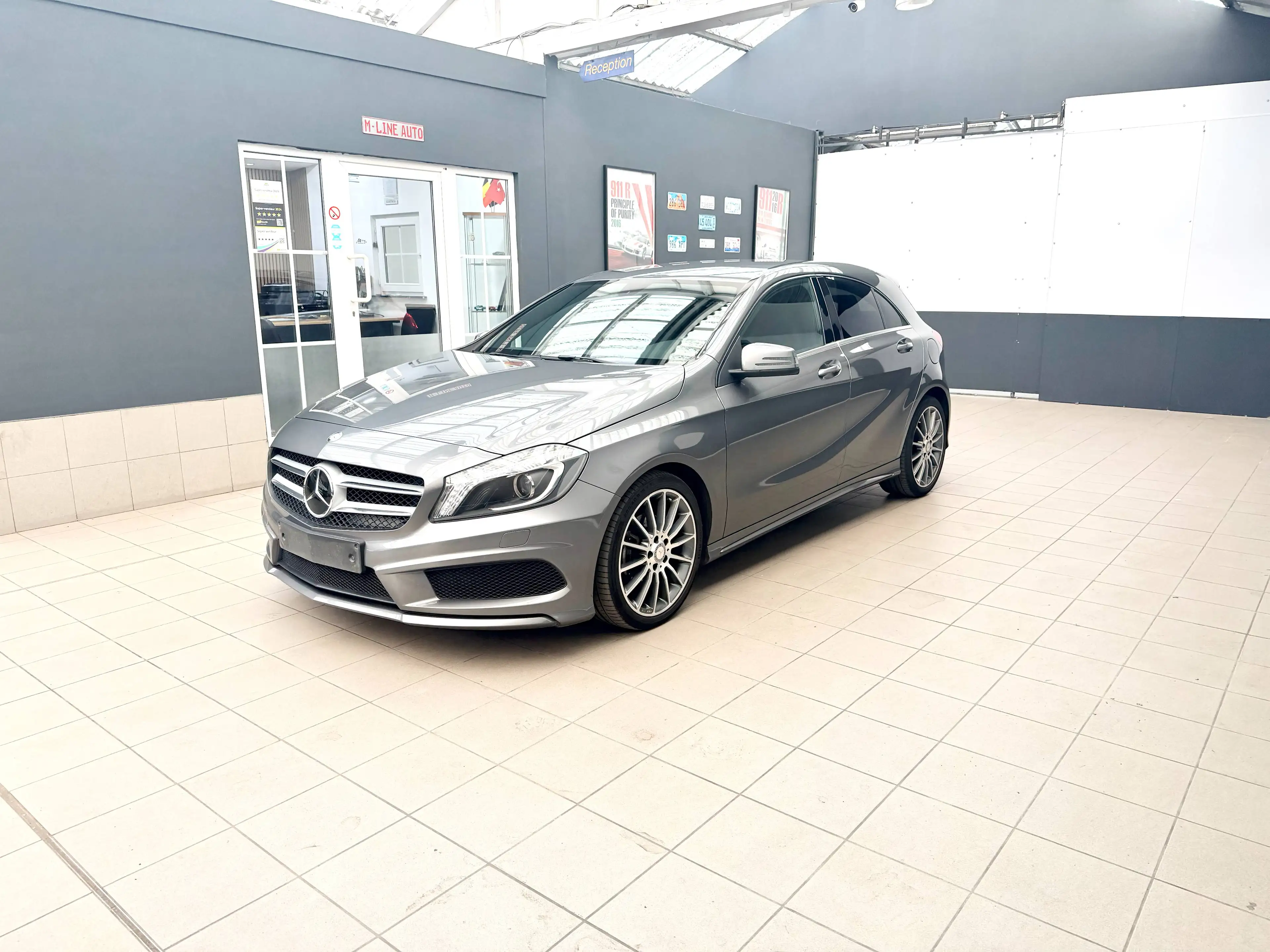 Mercedes-Benz A 200 Cdi Pack - AMG "202.000Km" Carnet MERCEDES Euro 6b — photo 3
