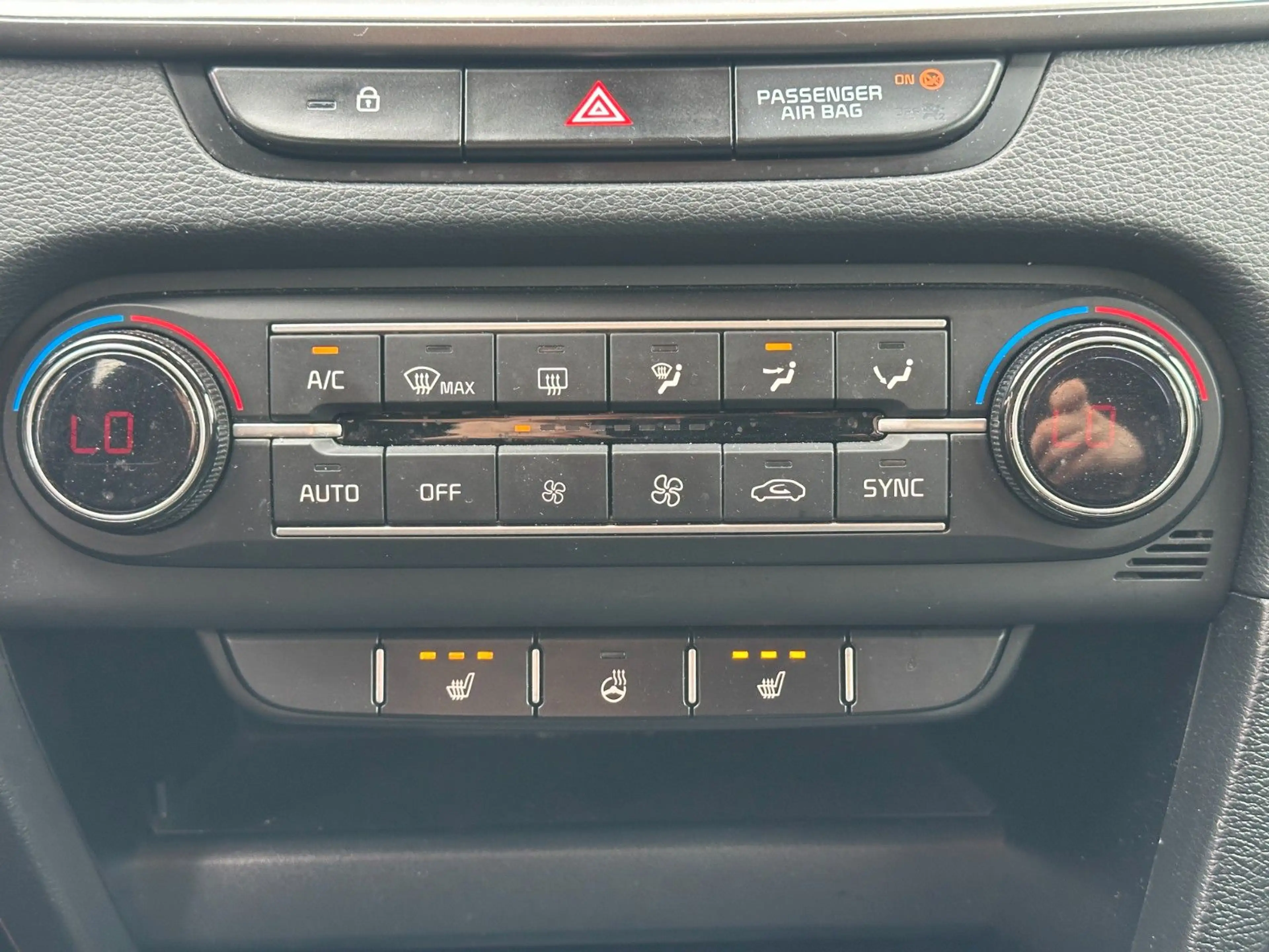 Kia Ceed / cee'd 1.0 T-GDI*Shz*Klima*Apple Carplay*Automatik — photo 11