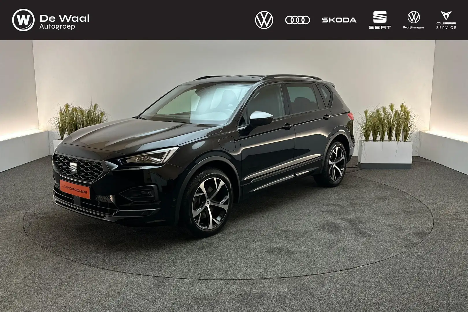 SEAT Tarraco 1.4 TSI 245pk DSG e-Hybrid PHEV FR | Park Assist, Zwart - 1