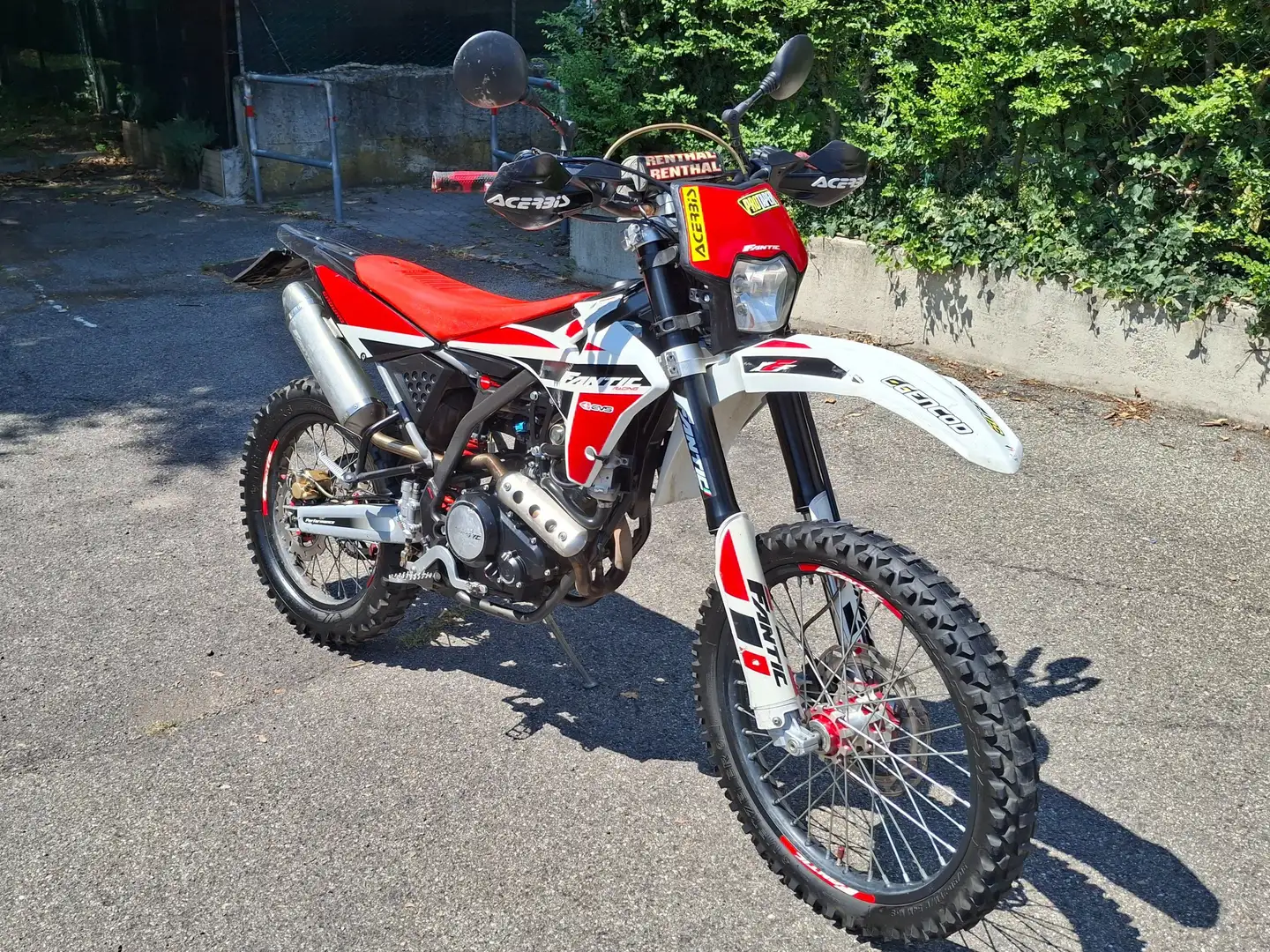 Fantic 125E Performance Roşu - 2