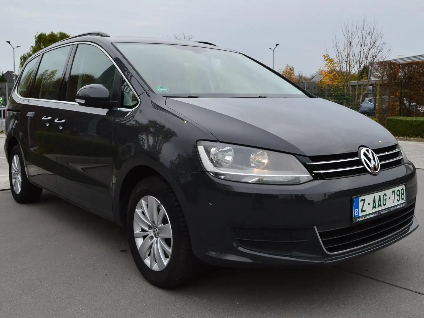 Volkswagen Sharan Sharan 1.4 TSI 7 Plaatsen navi panorama Grijs - 1