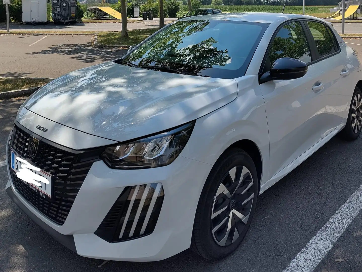 Peugeot 208 STYLE Hybrid 110 e-DCS6, verlängerte GARANTIE Weiß - 1