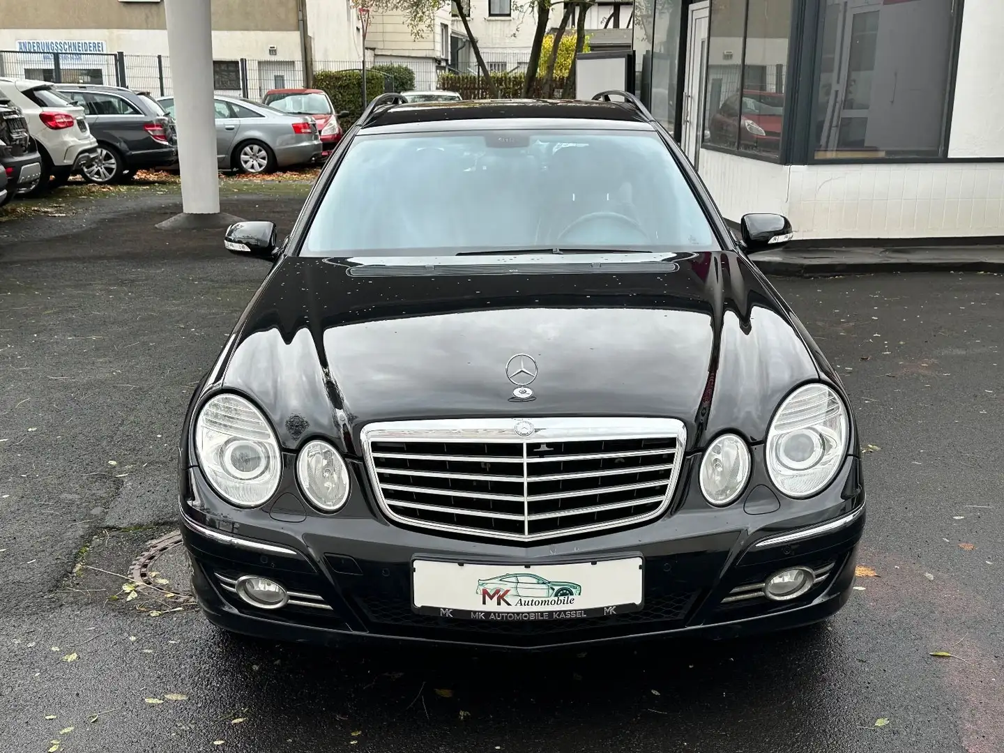 Mercedes-Benz E 280 E-280 CDI T Avantgarde Leder/ Navi/ PDC/ AHK/SHZ Schwarz - 2